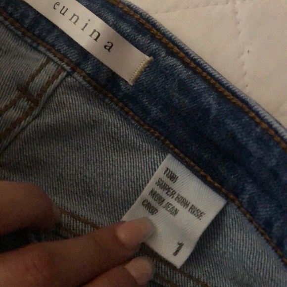 Clothes - Picture 3 of 3